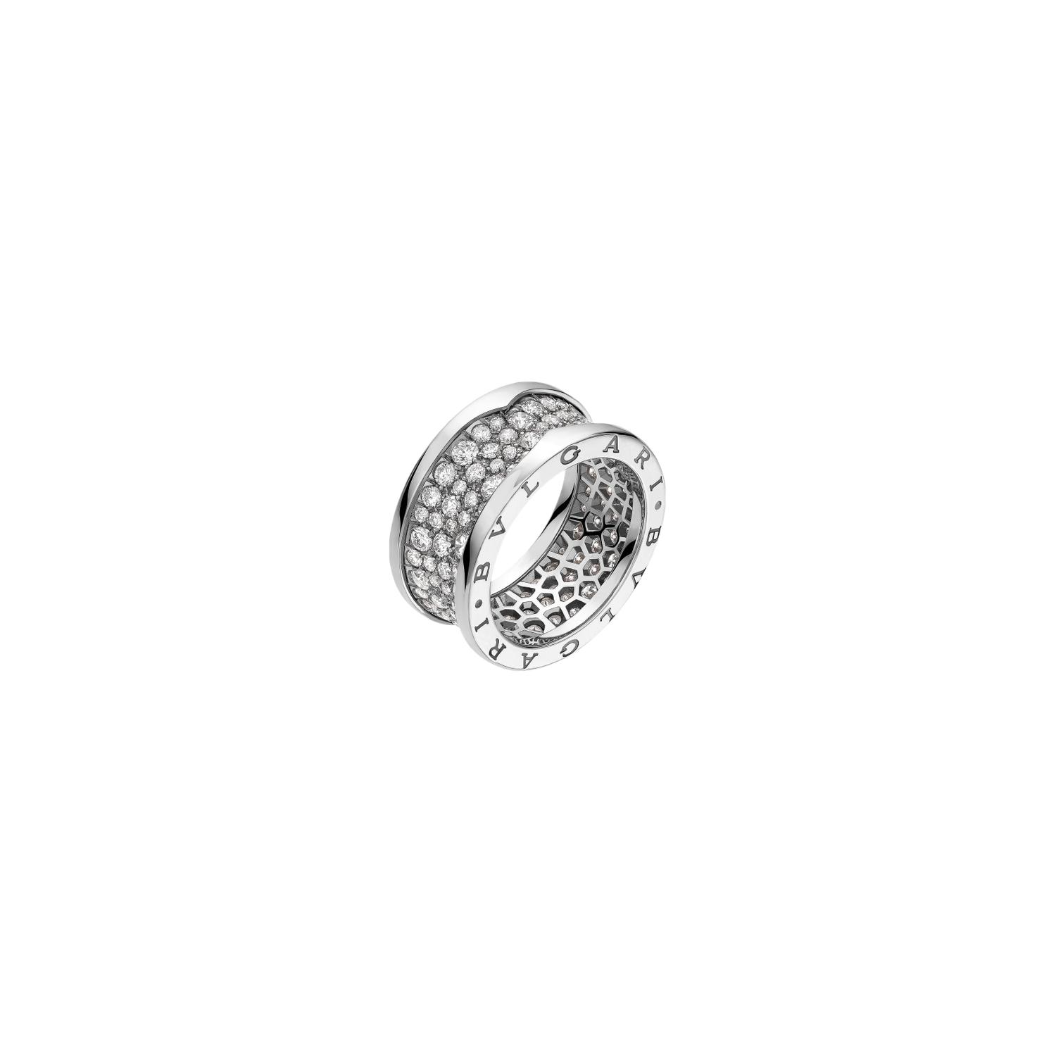 Bulgari - AN855552 - B.zero1 ring in 18 kt white gold with pavé diamonds along the spiral.