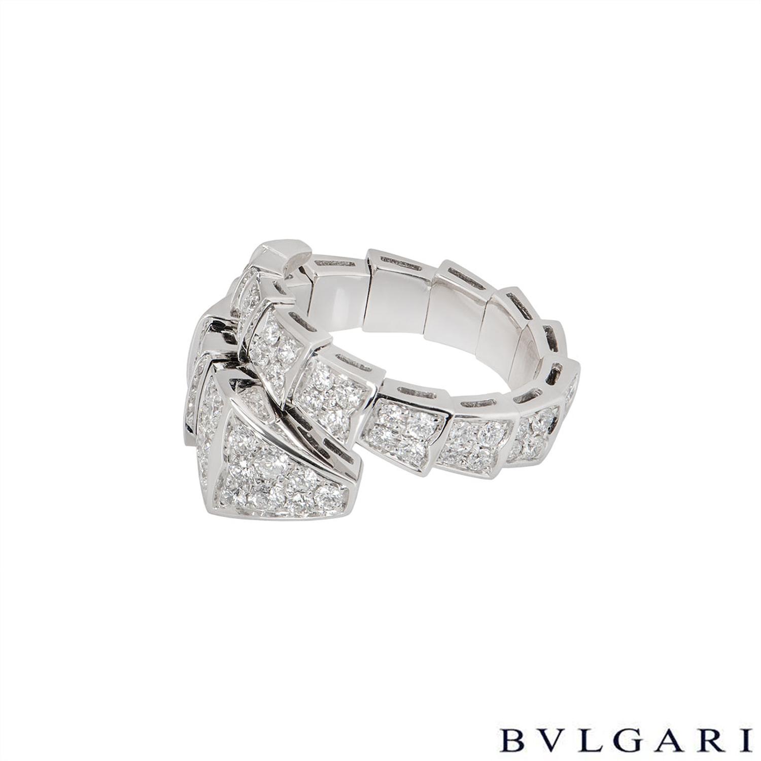 Bulgari - B345209 - Serpenti Viper ring in 18kt white gold with pavé diamonds.